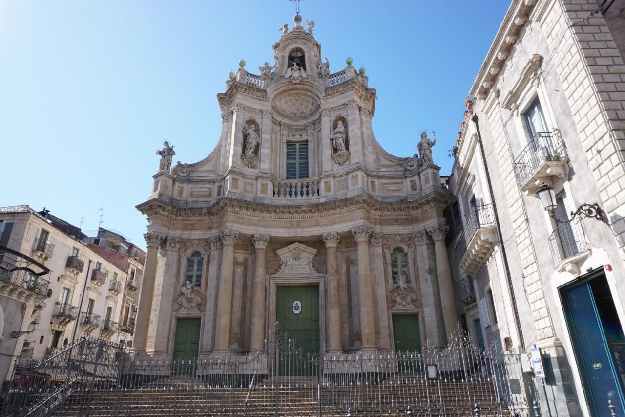 Elegante Appartamento Centro Storico Catânia Exterior foto